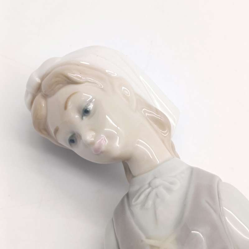 Vintage Lladro girl with geese porcelain figurine - no box