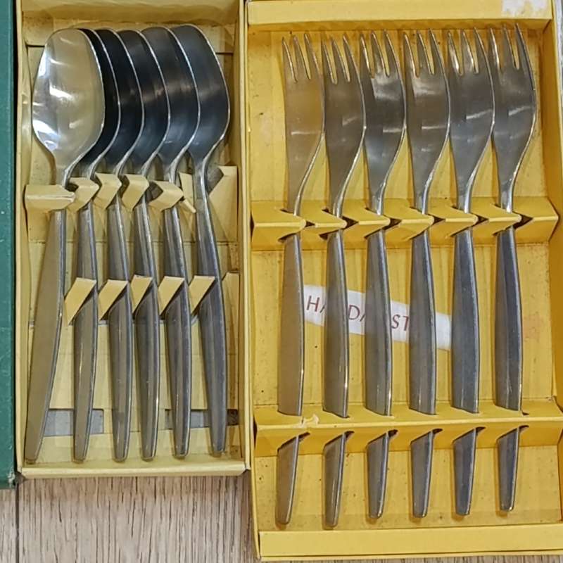 Gense Swedish stainless steel cutlery set 6 knives, 6 forks, 6 table spoons, 6 desert spoons etc
