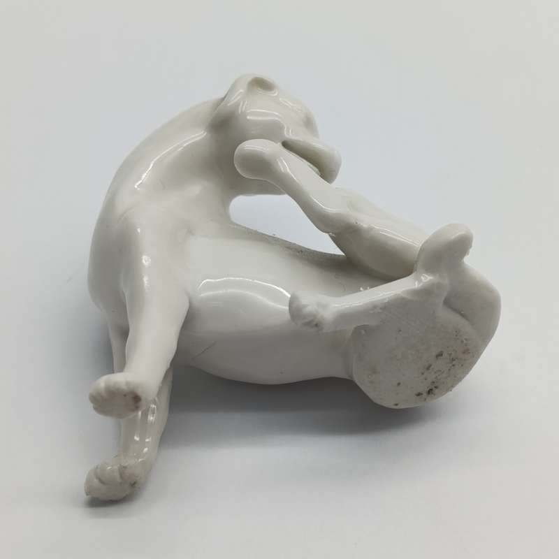 Antique Chinese White porcelain pair of dogs Blanc de Chine Oriental Dog figurine Statue ornaments