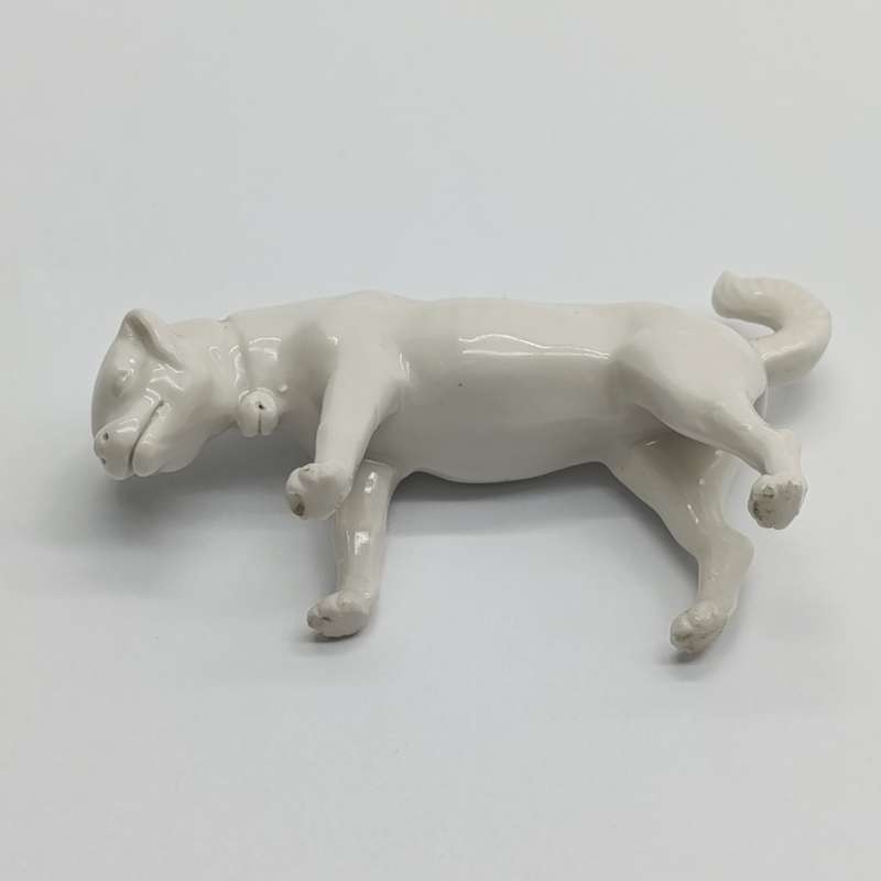 Antique Chinese White porcelain pair of dogs Blanc de Chine Oriental Dog figurine Statue ornaments