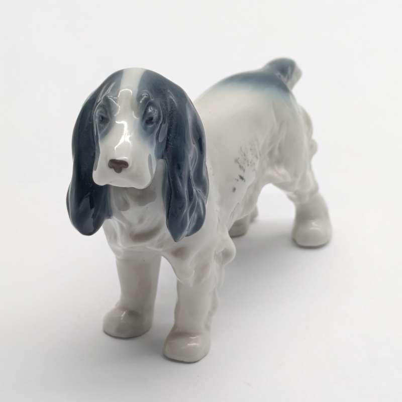 Antique Metzler Orloff marked German Porcelain Springer spaniel dog
