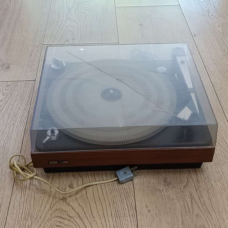 Vintage Teltron turntable record player - working