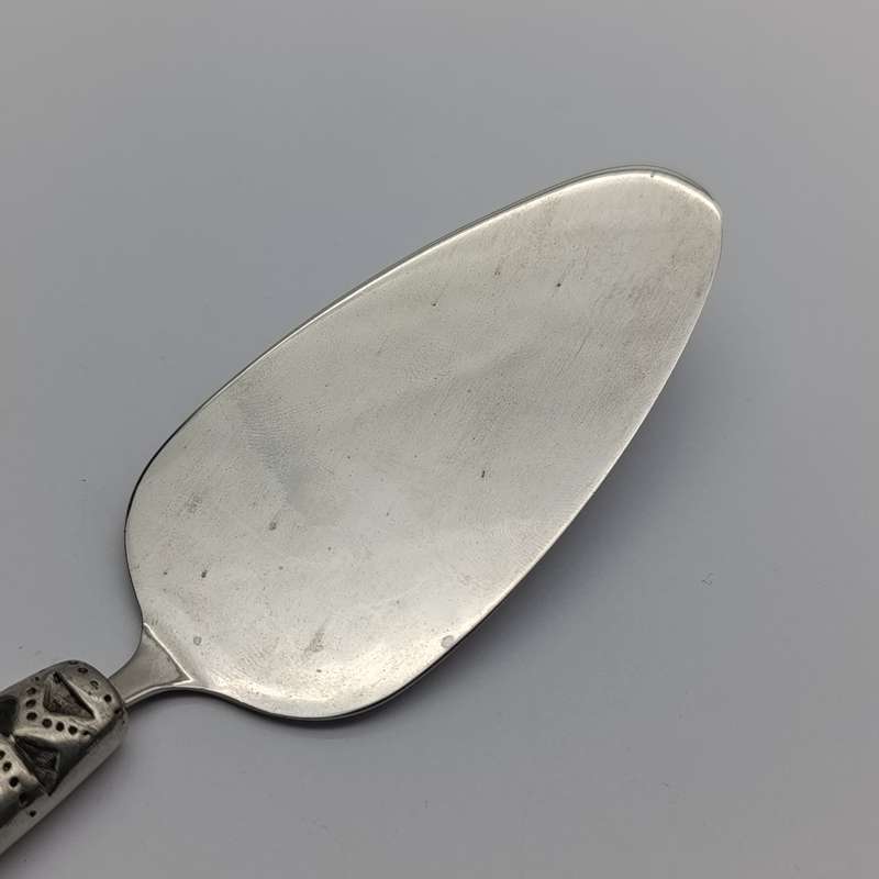 Carrol Boyes cake knife /spatula