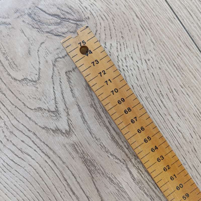 Vintage Sewing hem marker