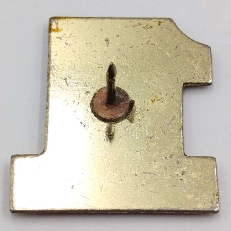 Lot of Harley Owners group badges