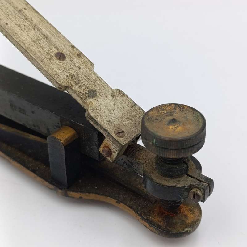 Pre WW1 Short and Mason Number 23 military clinometer