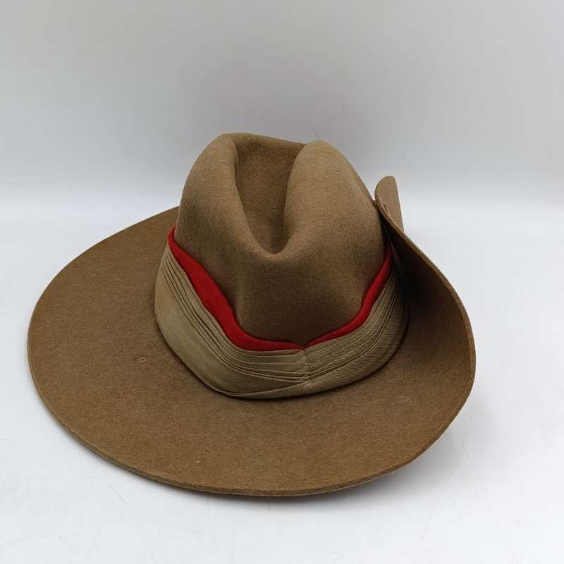 Northern Rhodesia Regiment slouch hat - made by Vero Everitt Ltd - marked SRG