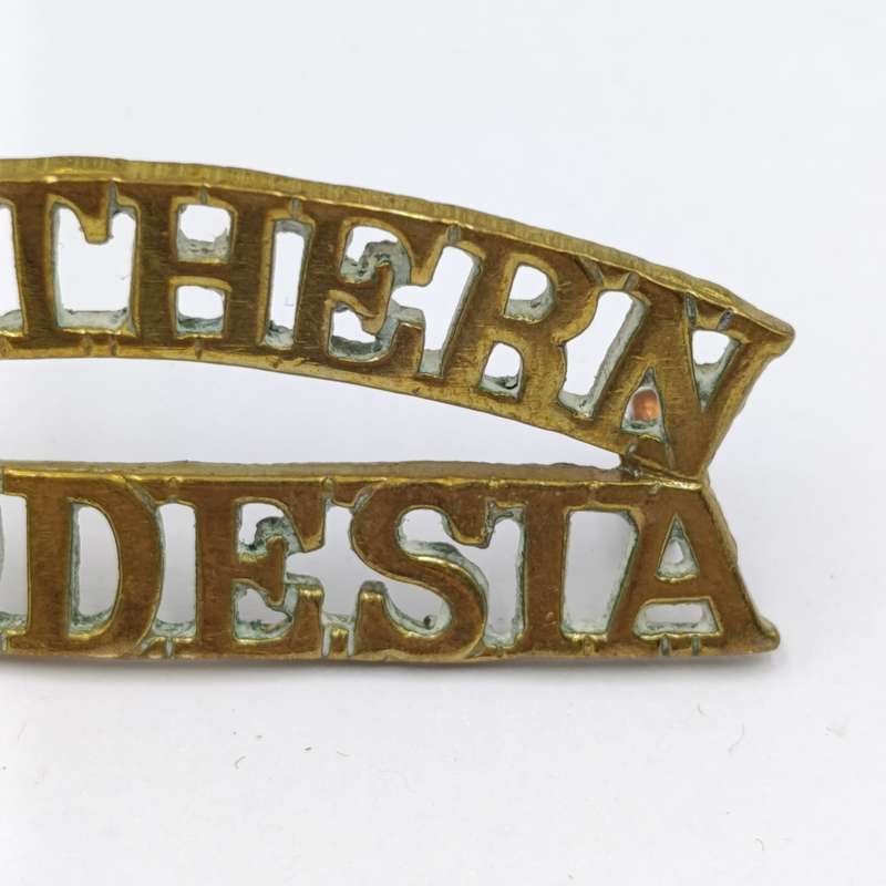 Pair of WW2 Northern Rhodesia regiment shoulder titles