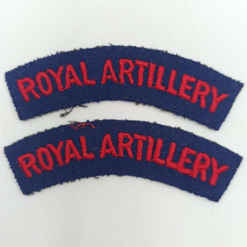 Pair of Royal Artillery cloth shoulder titles
