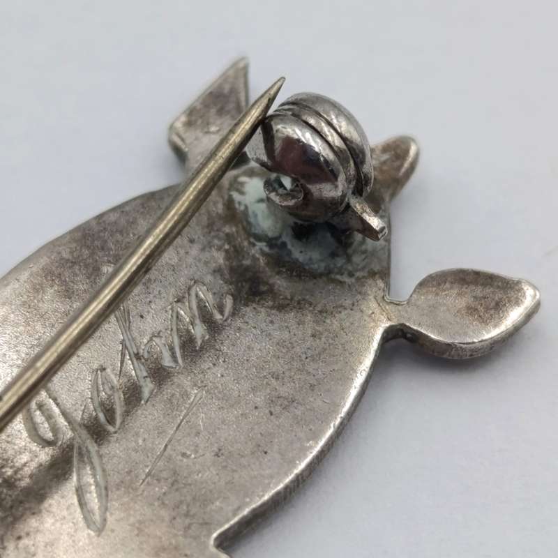 Rhodesian African Rifles sterling silver badge - engraved John at the back