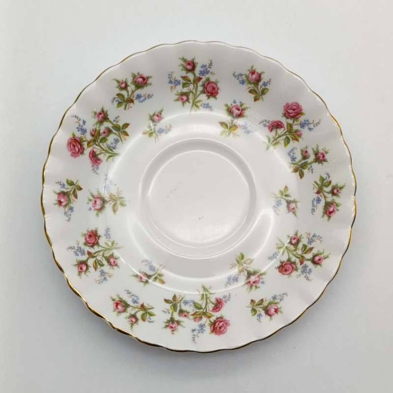 Vintage Royal Albert Winsome porcelain trio
