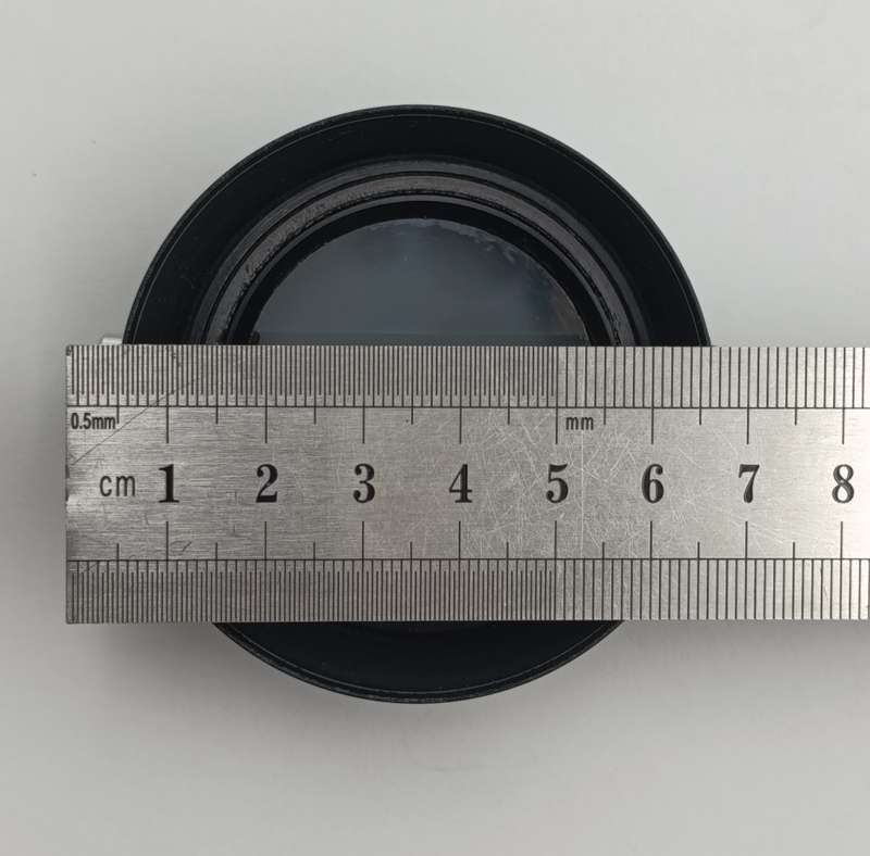 Vintage Leica 13352x Swing-out polarising lens filter in box
