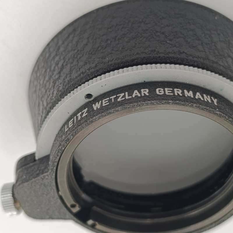 Vintage Leica 13352x Swing-out polarising lens filter in box