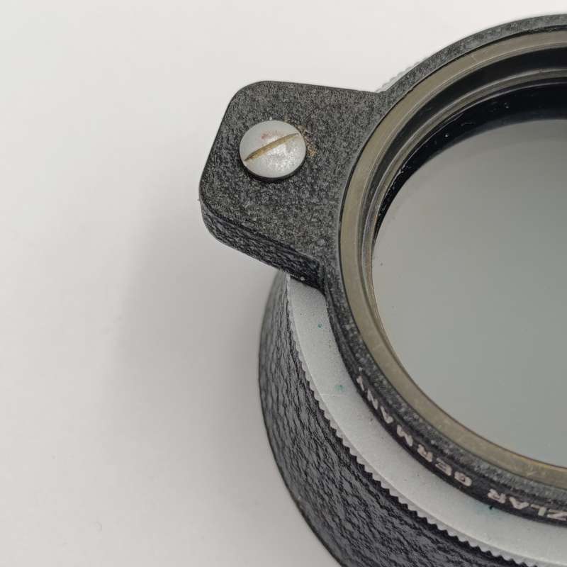 Vintage Leica 13352x Swing-out polarising lens filter in box