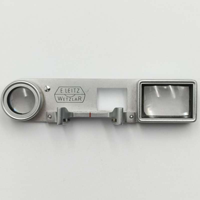 Vintage Leitz Wetzlar Summiaron range lens attachment - some glass damage
