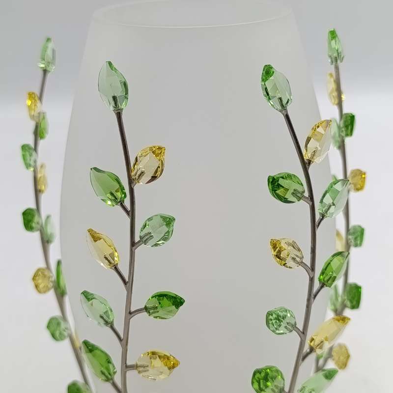 Swarovski Jonquil  Leaves Vase - designed by Yasmine Hurel - in box