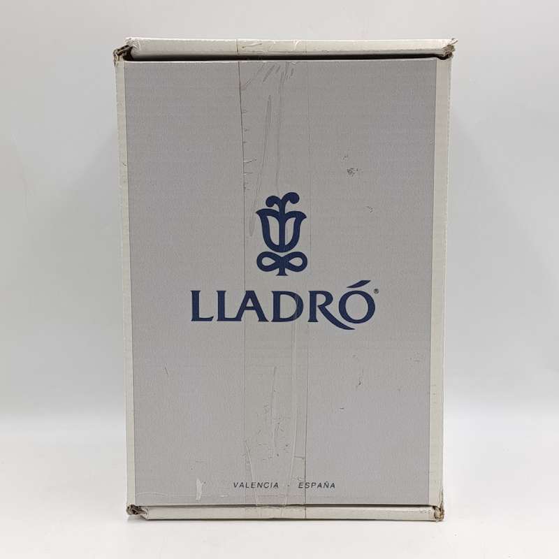 Vintage Lladro #01283 boy and wheelbarrow with flowers figurine in box