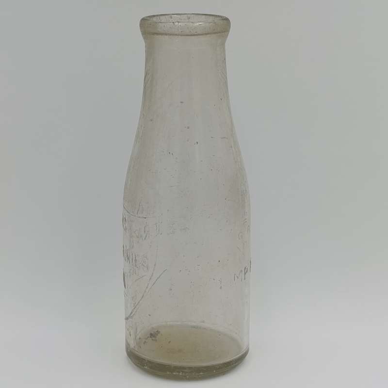 Vintage Farmers Federated Diaries Durban glass milk bottle