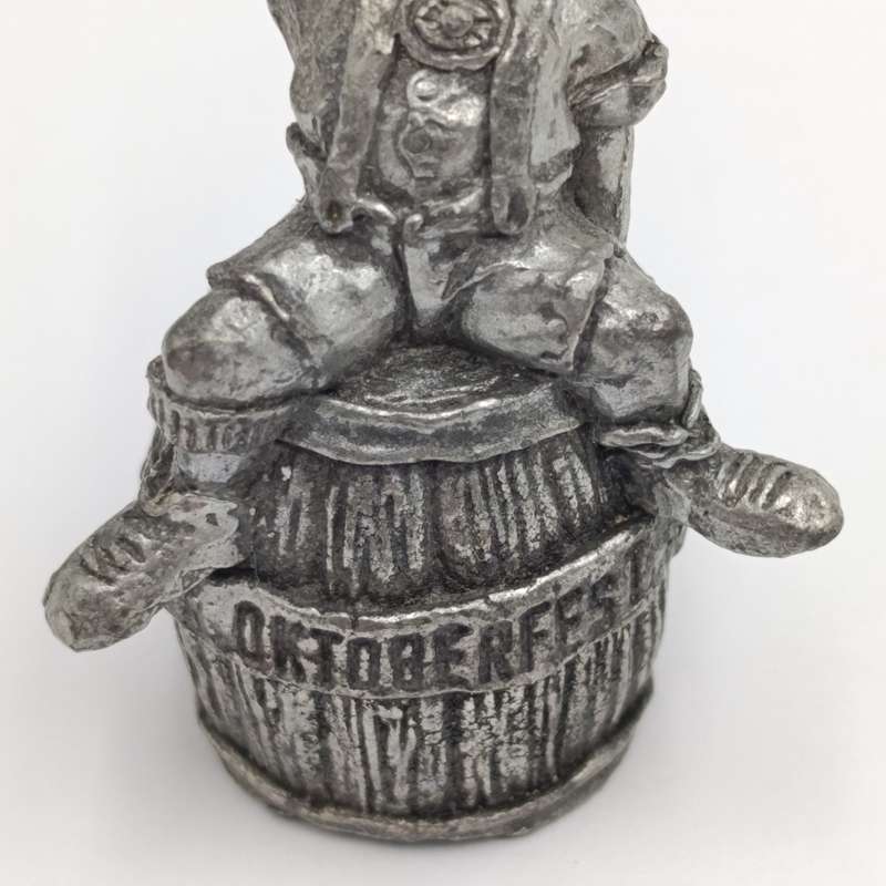 Vintage Little Gallery fine pewter German Oktoberfest Beer drinker figurine