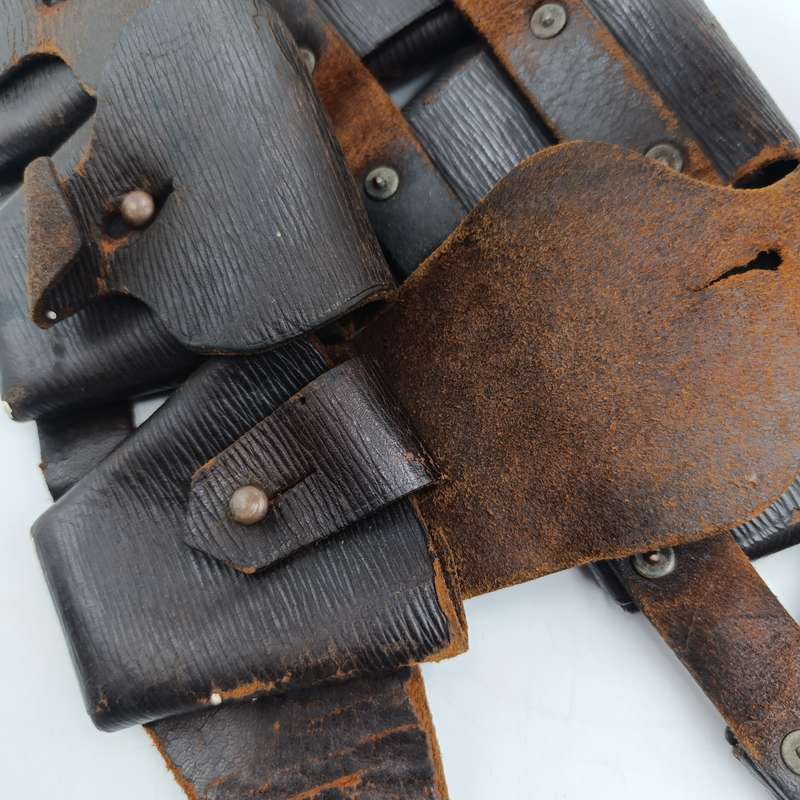 WWI Pattern 1903 MR2 leather ammo bandolier for 90 rounds - 5 and 4 pouches