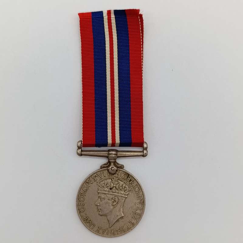 WW2 War medal issued to C169592  E. Taute