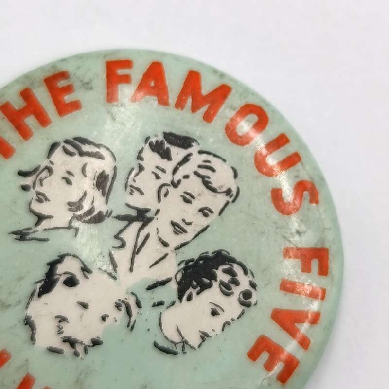 Vintage The Famous Five club tinnie lapel badge