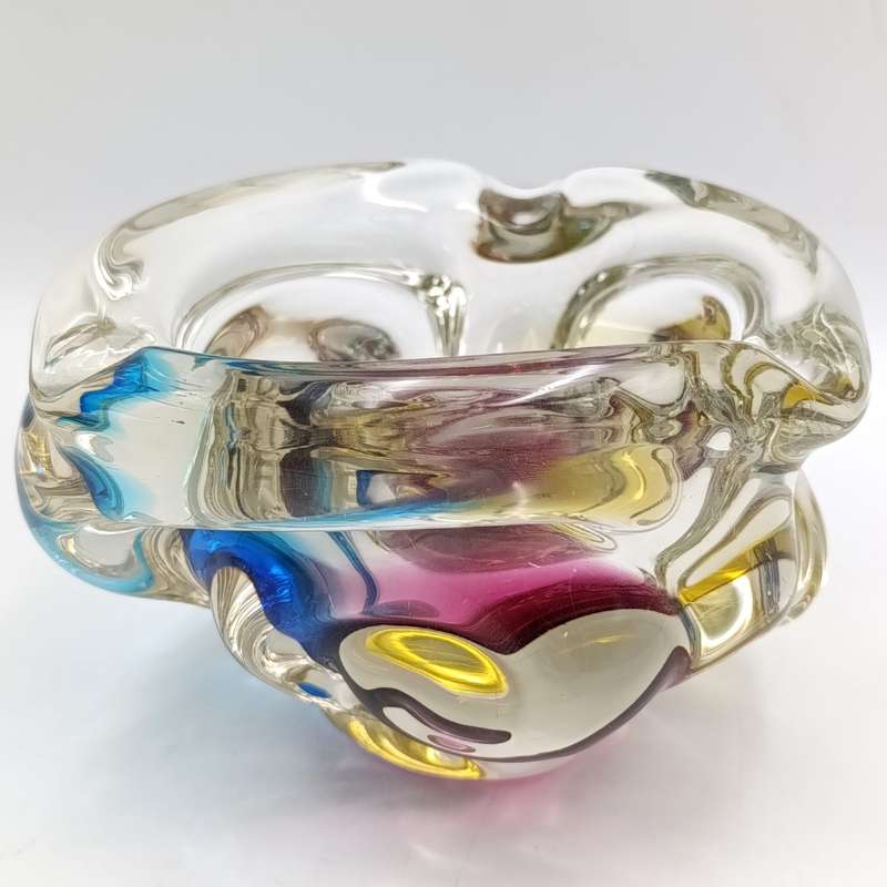Beautiful Vintage Murano glass ashtray