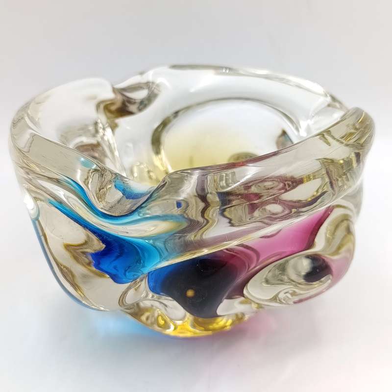 Beautiful Vintage Murano glass ashtray