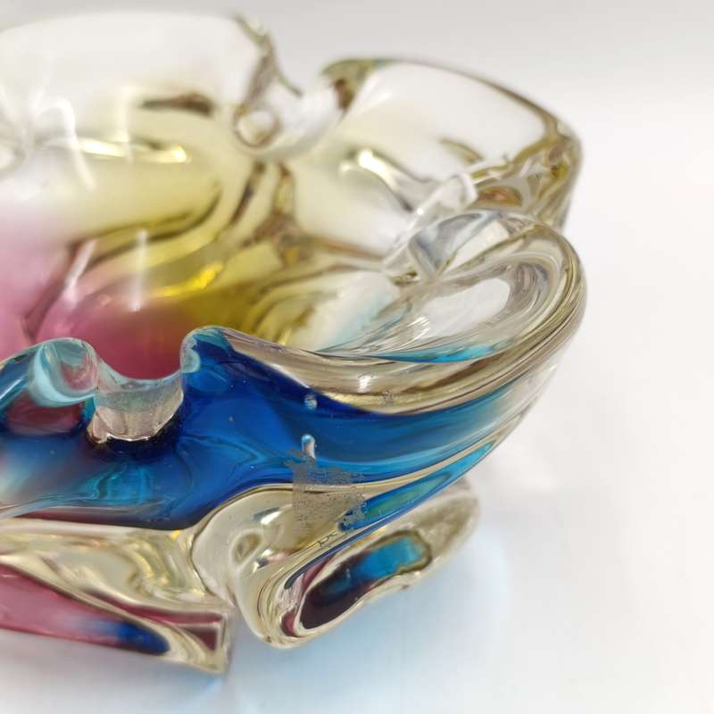 Beautiful Vintage Murano glass ashtray