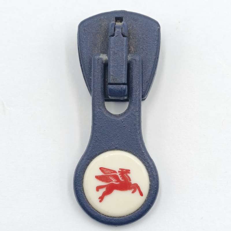 Vintage Pegasus Mobil oil clothing zipper