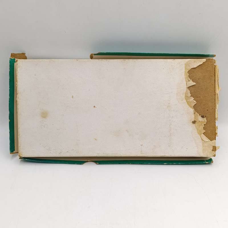 Vintage Carver's Sheffield 4 - piece meat carving set - box has some damage