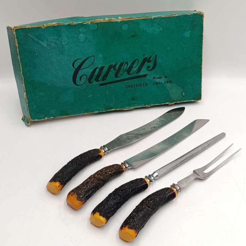 Vintage Carver's Sheffield 4 - piece meat carving set - box has some damage