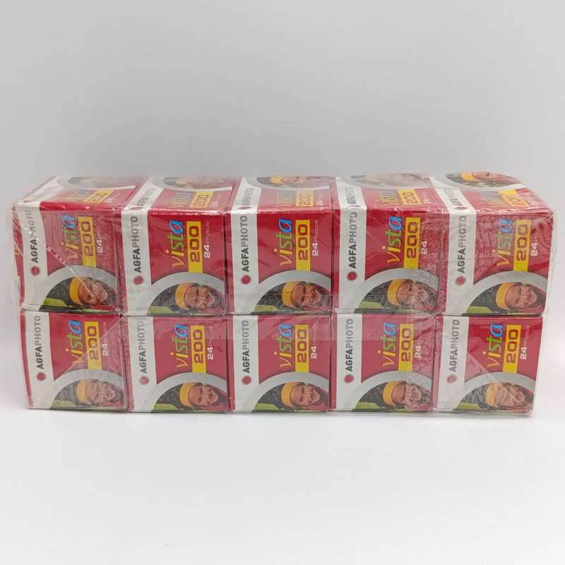 Sealed pack of 10 AGFA Vista 200 Colour 35mm films - 24 photos each