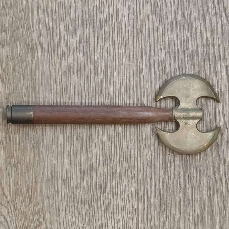 SADF 4 Recce axe trophy #031 issued to LT. W. Groenewald by officers of 4 Recce regiment