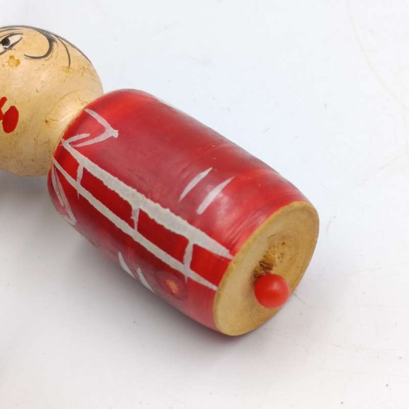 Vintage Japanese wooden spinning swing toy