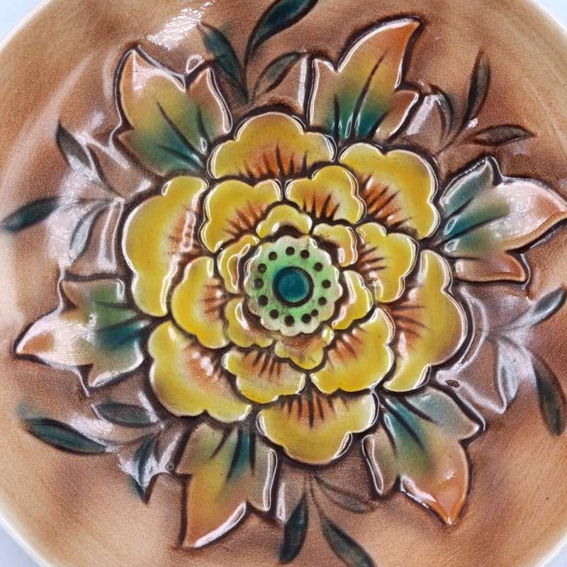 Vintage Dovedale Falconware porcelain bowl