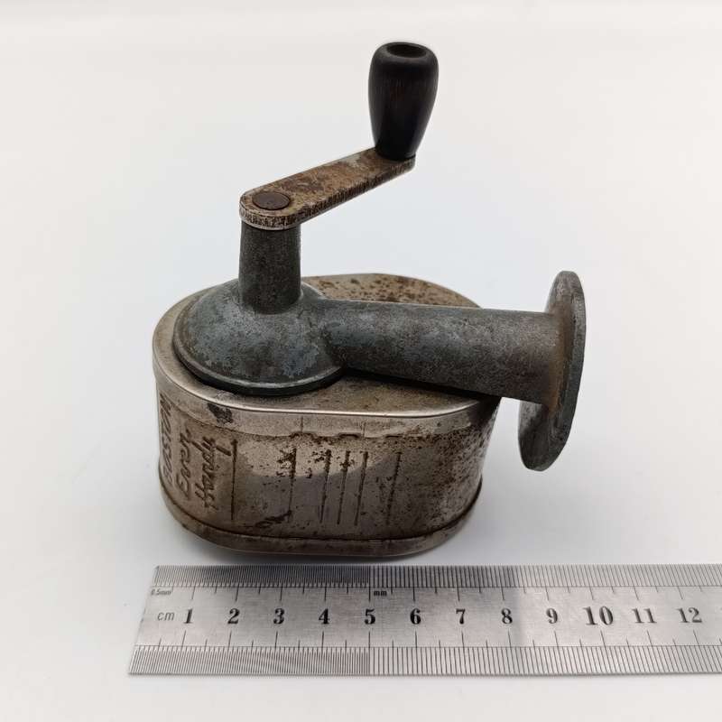 Vintage Boston Ever Handy table mount pencil sharpener