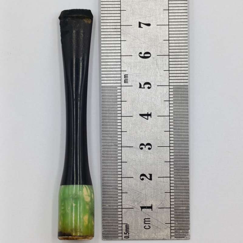 Vintage cigarette holder mouthpiece