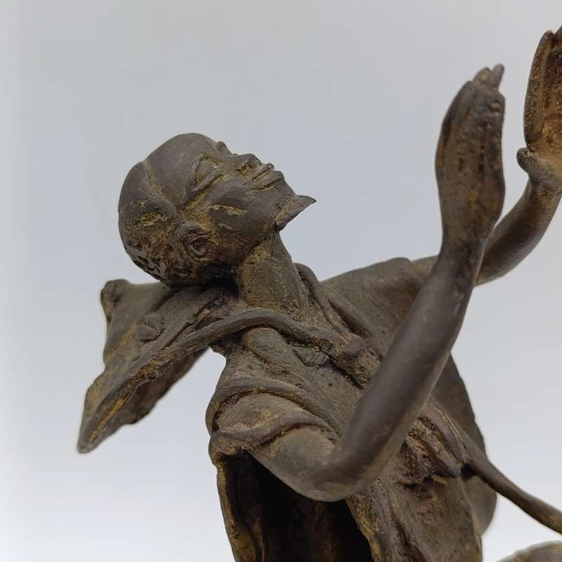Vintage Ashanti bronze statue of drummer - Lost wax method used