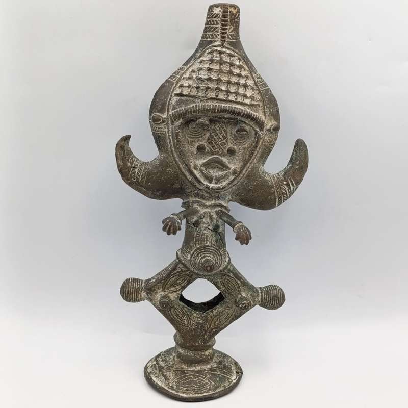 Vintage Mahongwe Bwiti Reliquary Guardian bronze sculpture