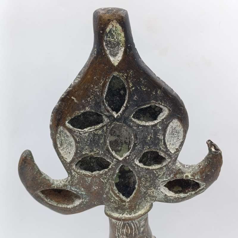 Vintage Mahongwe Bwiti Reliquary Guardian bronze sculpture