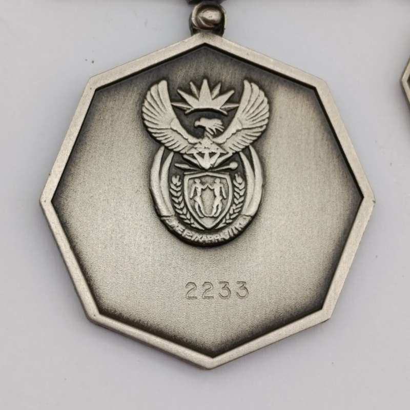 SANDF Tshumelo Ikatelaho medal plus miniature #2233