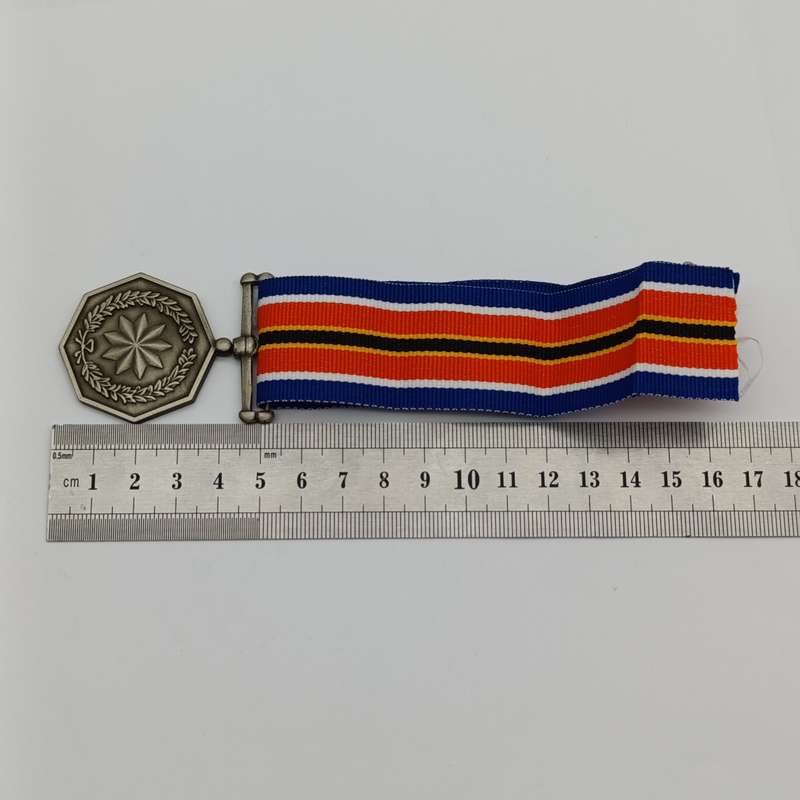 SANDF Tshunmelo Ikatelaho medal plus miniature #2246