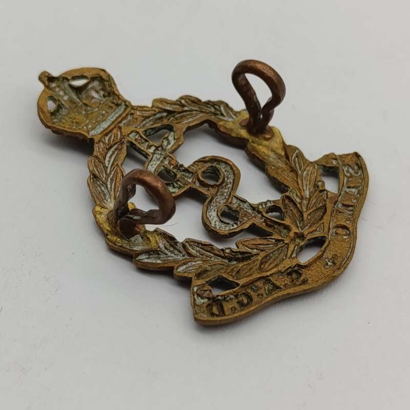 WW2 SA Medical Corps beret?collar badge