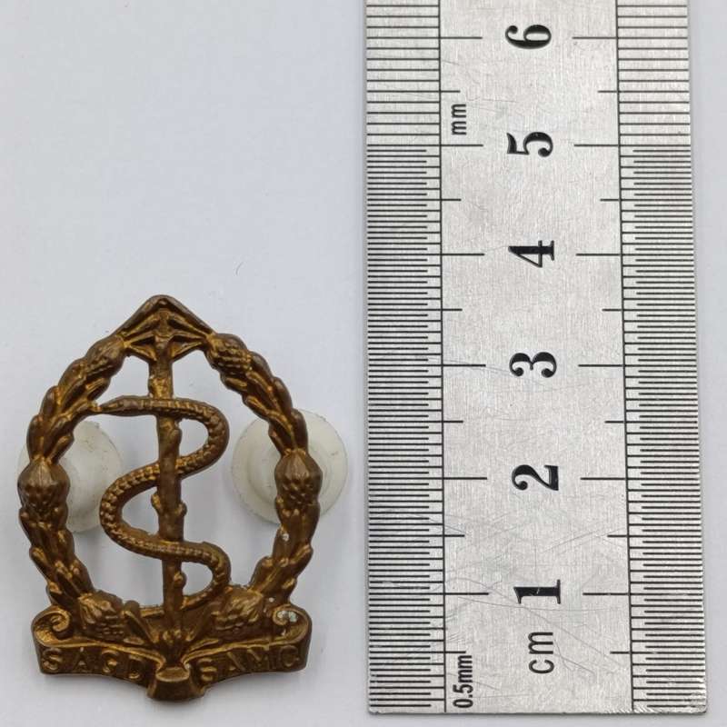 SA Medical Corps cap and collar badges set