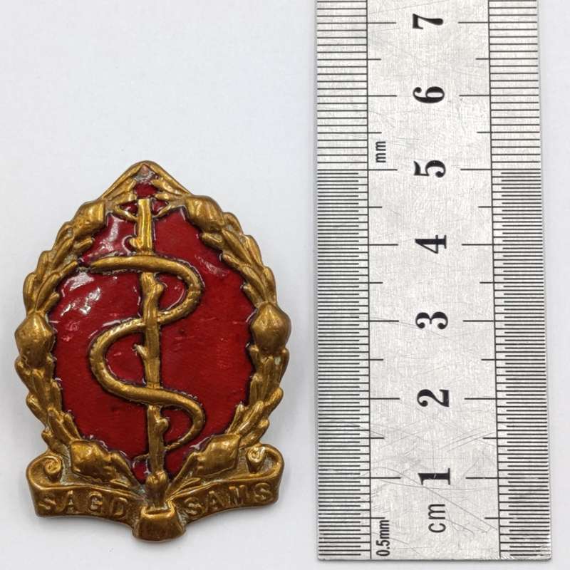 SA Medical Corps cap and collar badges set