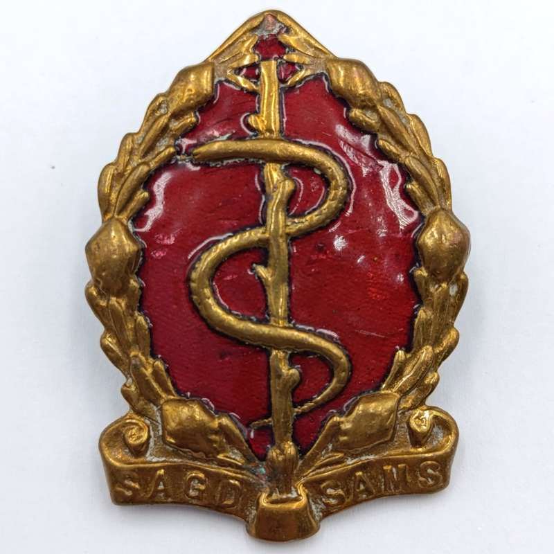 SA Medical Corps cap and collar badges set