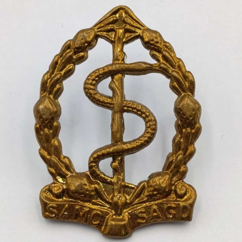 SA Medical Corps cap and collar badges set