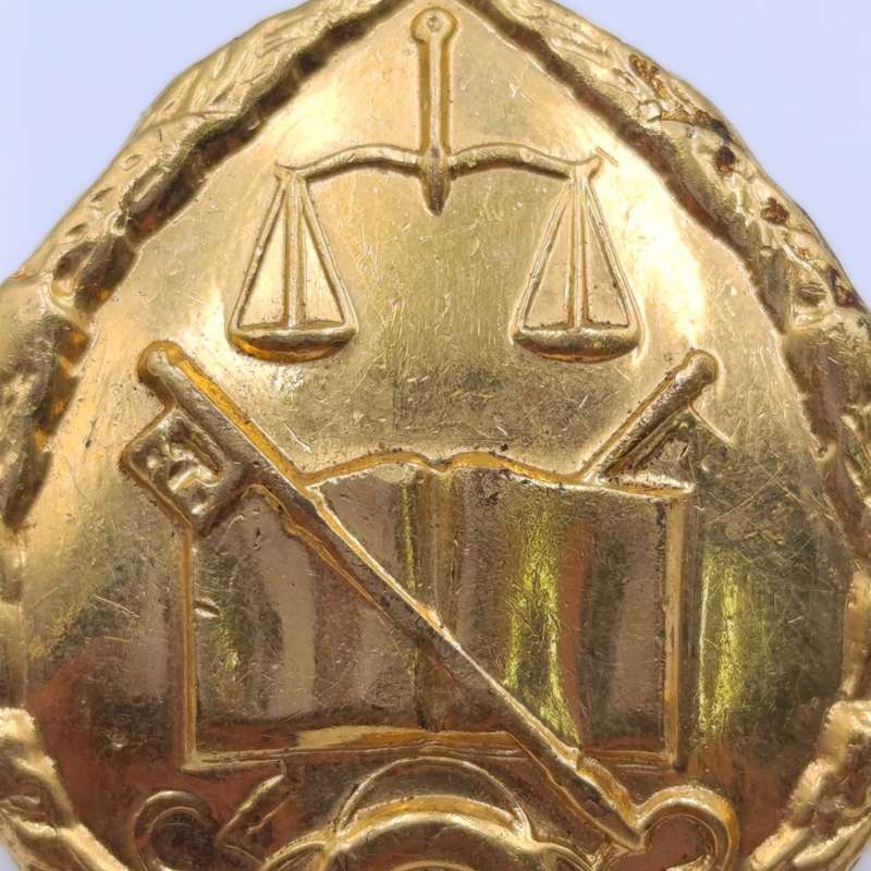 SA prison Services cap and collar badges set