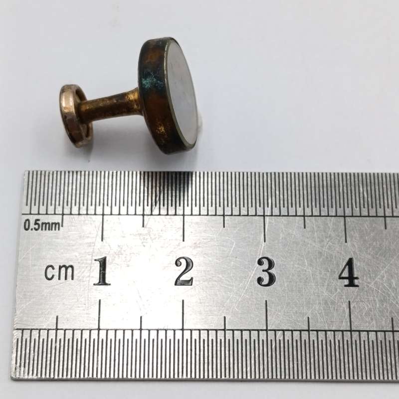 WW2 Royal Air Force compass collar stud
